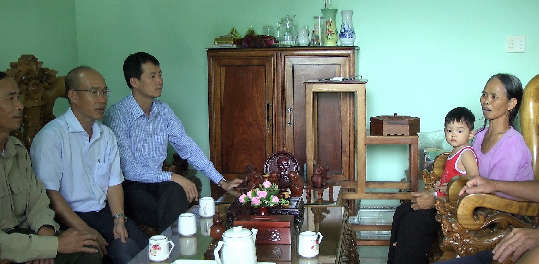 00261.00_00_02_00.Still016