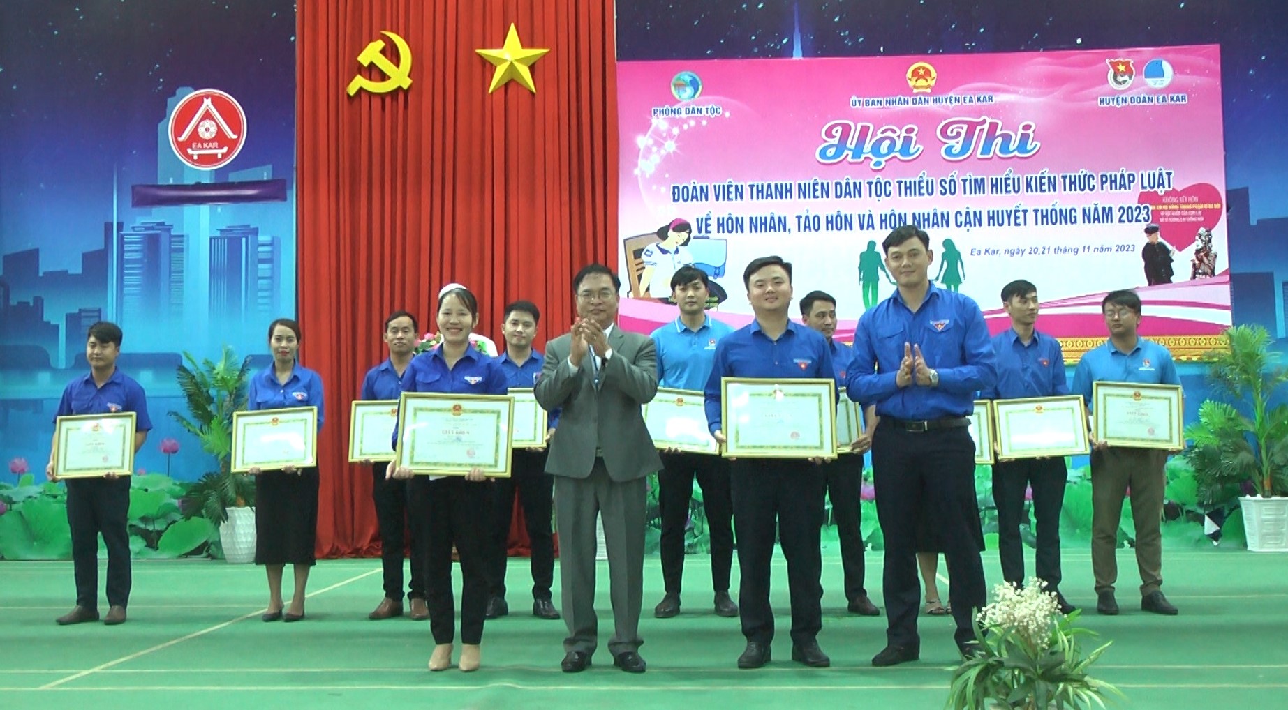 Huyện Ea Kar tổ chức Hội thi tìm hiểu kiến thức pháp luật về hôn nhân, tảo hôn và hôn nhân cận huyết thống cho đoàn viên thanh niên dân tộc thiểu số