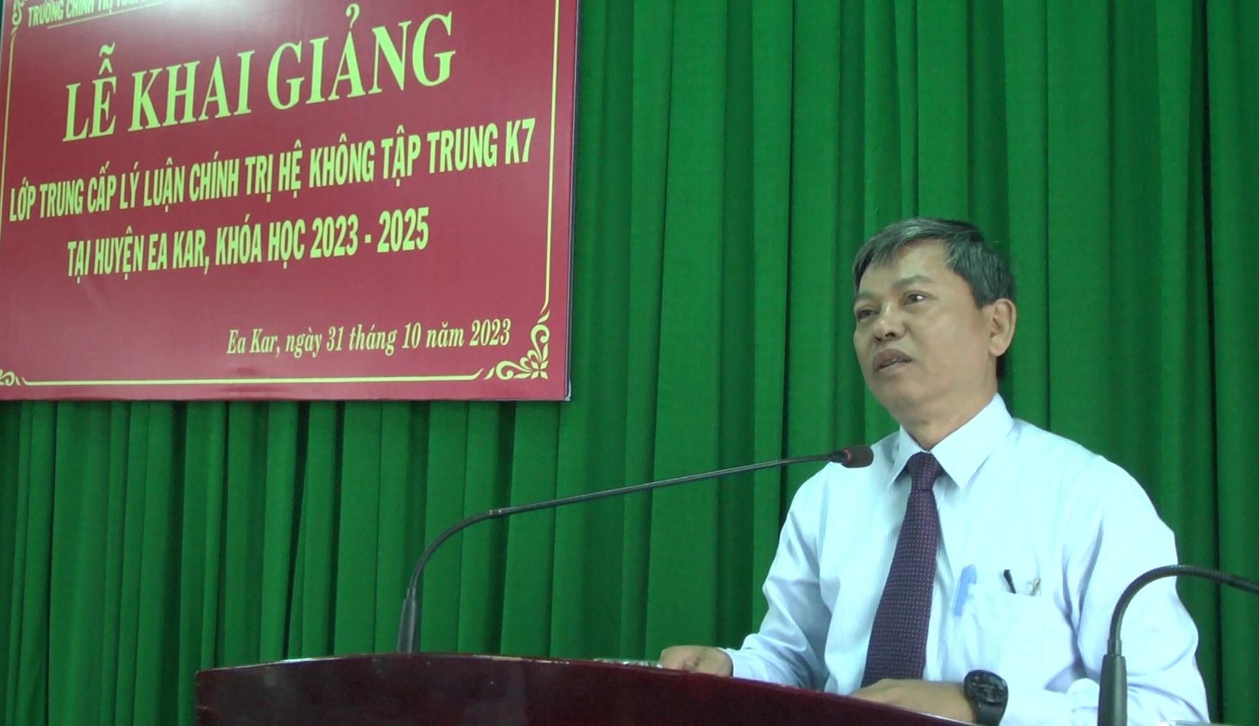 vlcsnap-2023-10-31-13h25m02s147