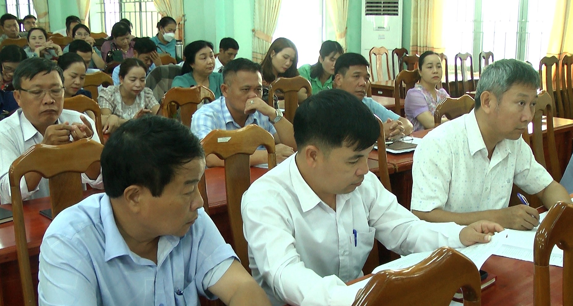 00164.00_11_23_16.Still012