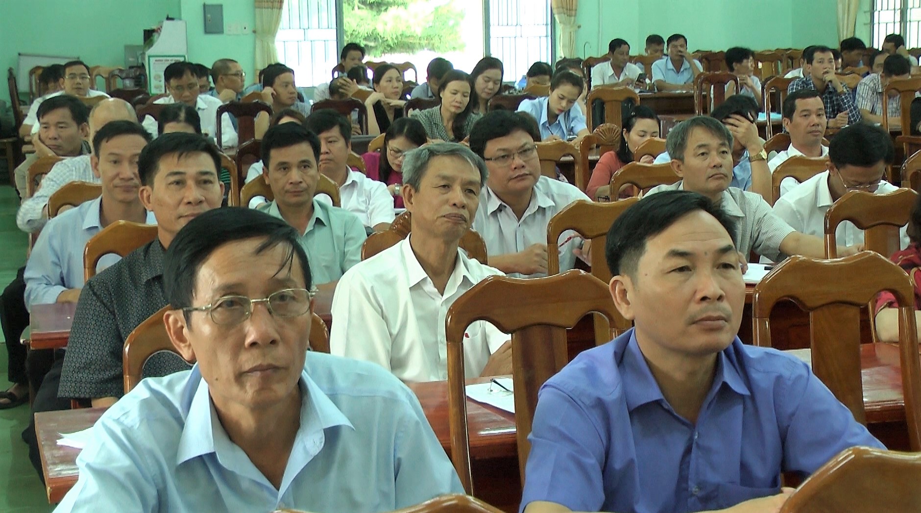 00164.00_13_13_24.Still014