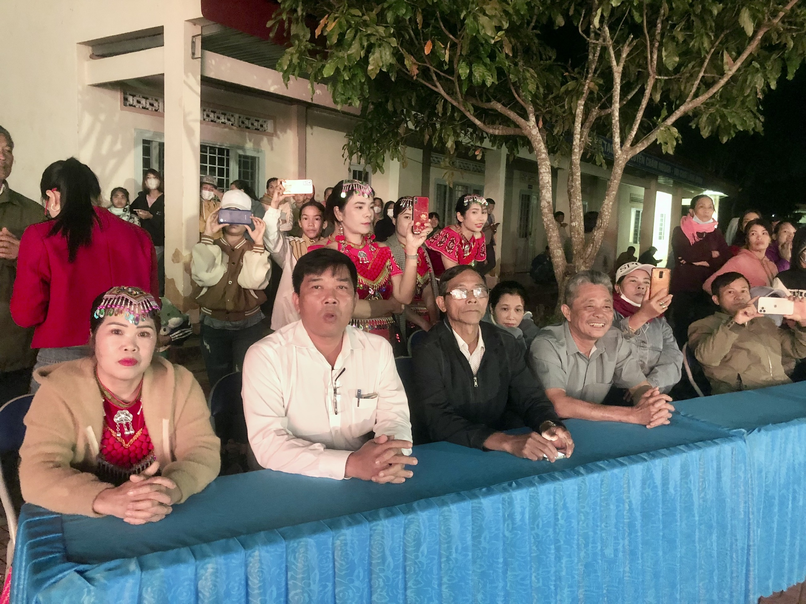 z4916781859177_1d5bef5f5a9053d9701e40bf765a4416