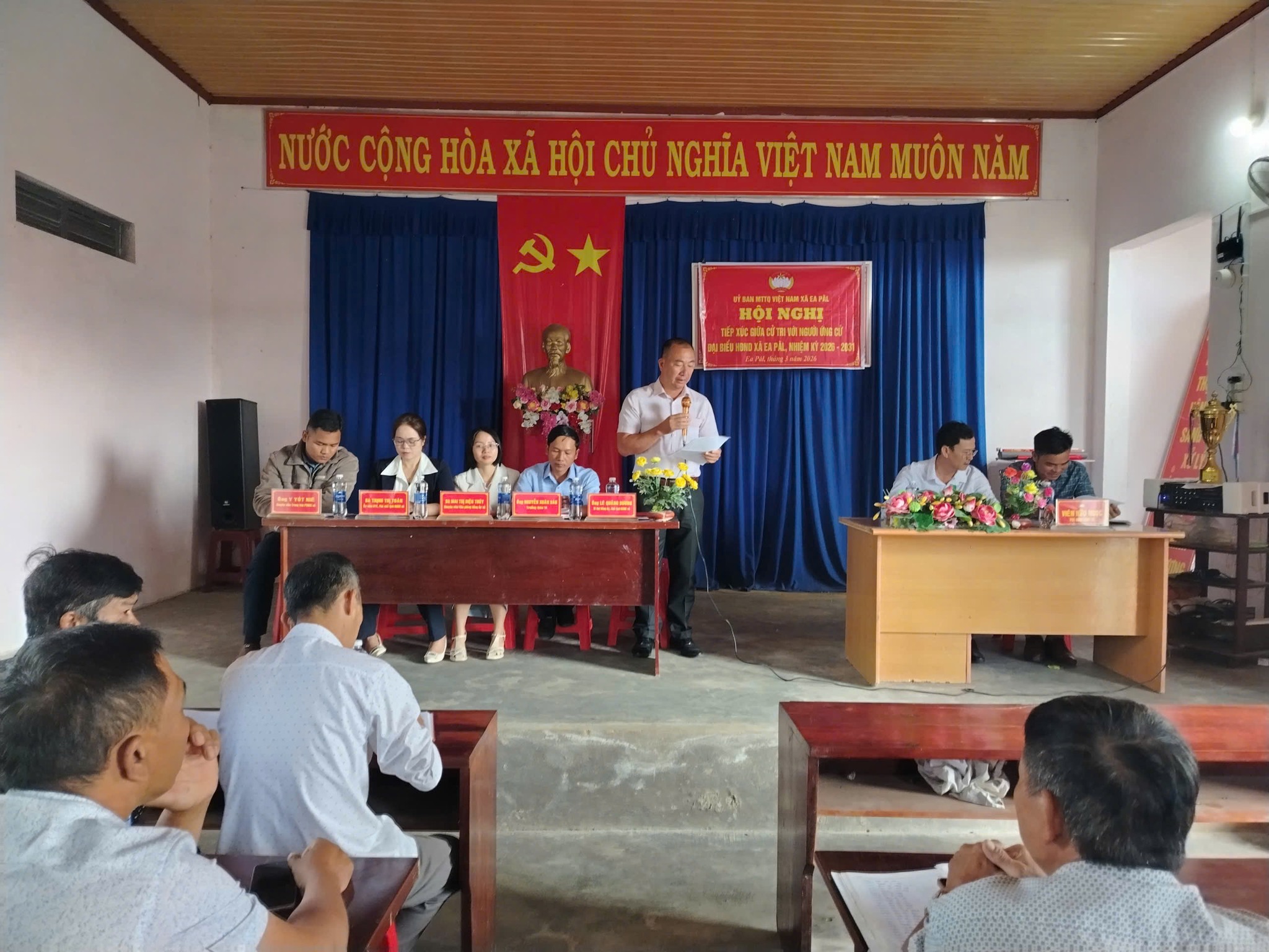 XÃ EA PĂL TỔ CHỨC HỘI NGHỊ TIẾP XÚC CỬ TRI VỚI 35 NGƯỜI ỨNG CỬ ĐẠI BIỂU HĐND NHIỆM KỲ 2026 – 2031.