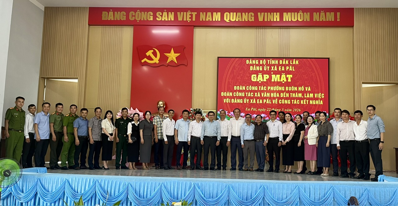 Đảng uỷ xã Ea Păl gặp mặt, giao lưu, thúc đẩy kết nghĩa với Đảng uỷ xã Vân Hoà và Đảng uỷ phường Buôn Hồ