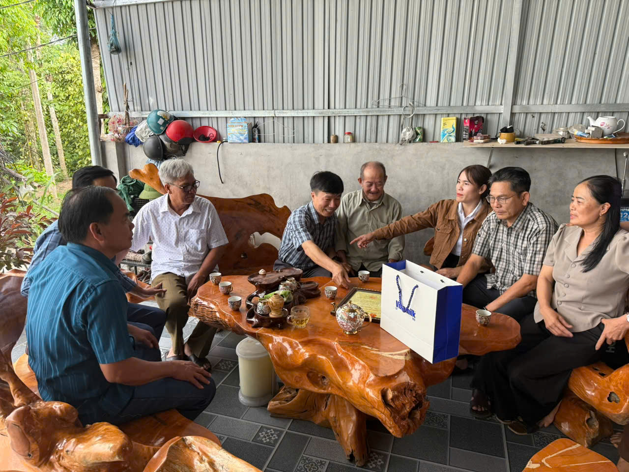 nguoicaotuoi7