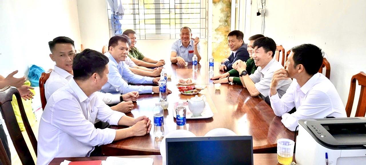 LÃNH ĐẠO ĐẢNG ỦY- HĐND – UBND - ỦY BAN MTTQ VIỆT NAM XÃ EA PĂL TỔ CHỨC THĂM HỎI CHÚC TẾT ĐẦU XUÂN BÍNH NGỌ NĂM 2026.