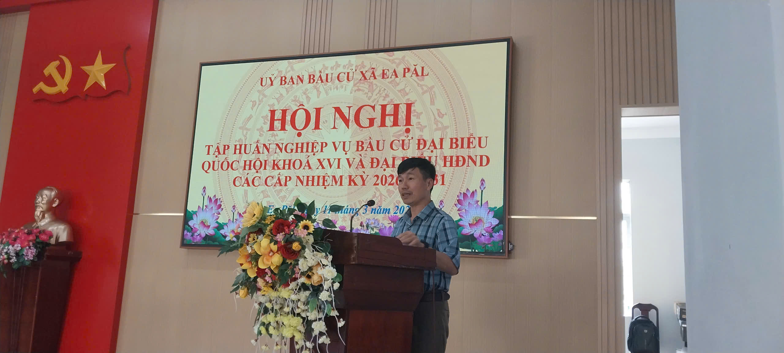 UỶ BAN BẦU CỬ XÃ EA PĂL TỔ CHỨC TẬP HUẤN NGHIỆP VỤ CÔNG TÁC BẦU CỬ ĐẠI BIỂU QUỐC HỘI KHÓA XVI VÀ ĐẠI BIỂU HĐND CÁC CẤP NHIỆM KỲ 2026-2031