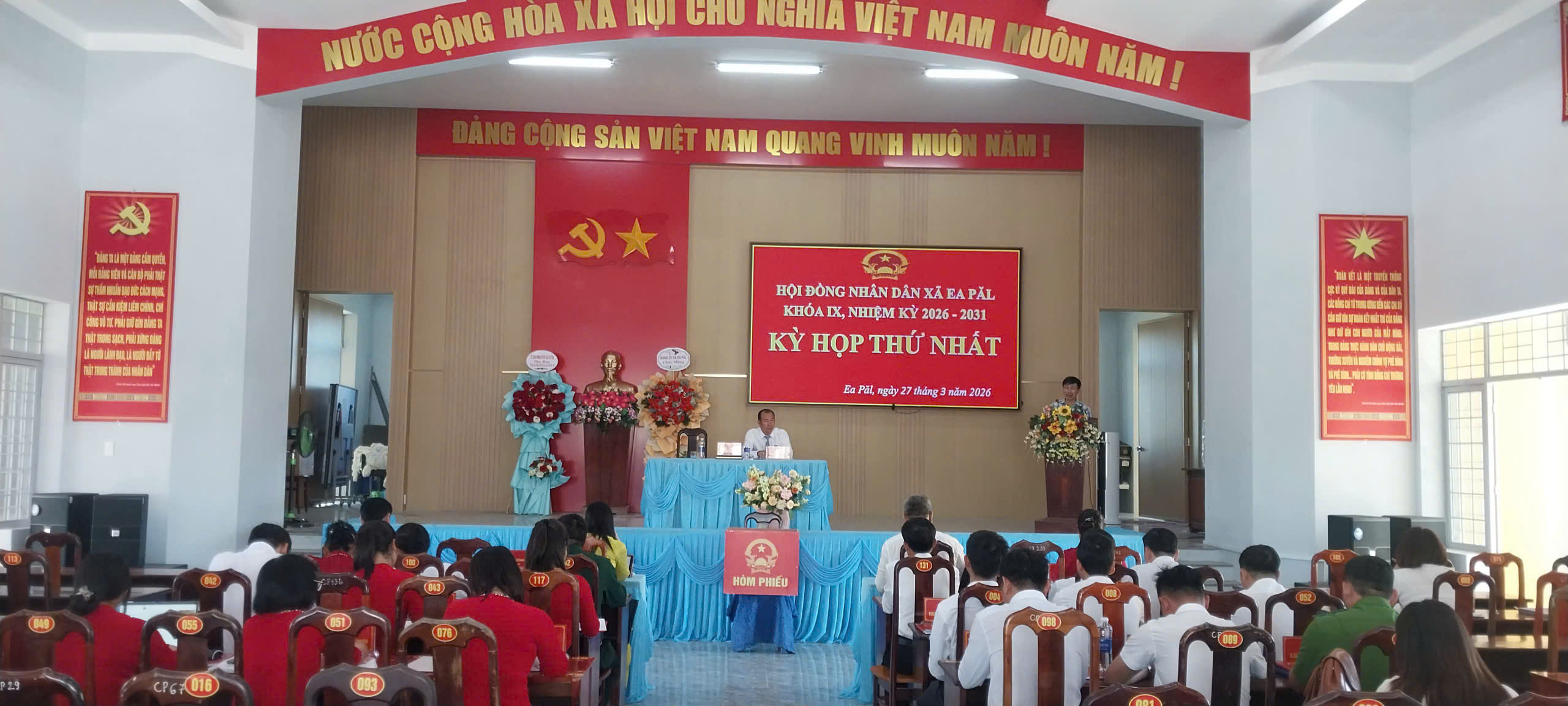 KỲ HỌP THỨ NHẤT HỘI ĐỒNG NHÂN DÂN XÃ EA PĂL KHÓA IX, NHIỆM KỲ 2026 - 2031 THÀNH CÔNG TỐT ĐẸP